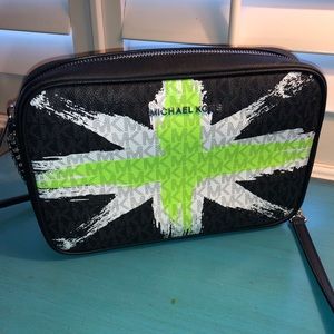 Michael Kors London Neon Lime Blk Leather Monogram